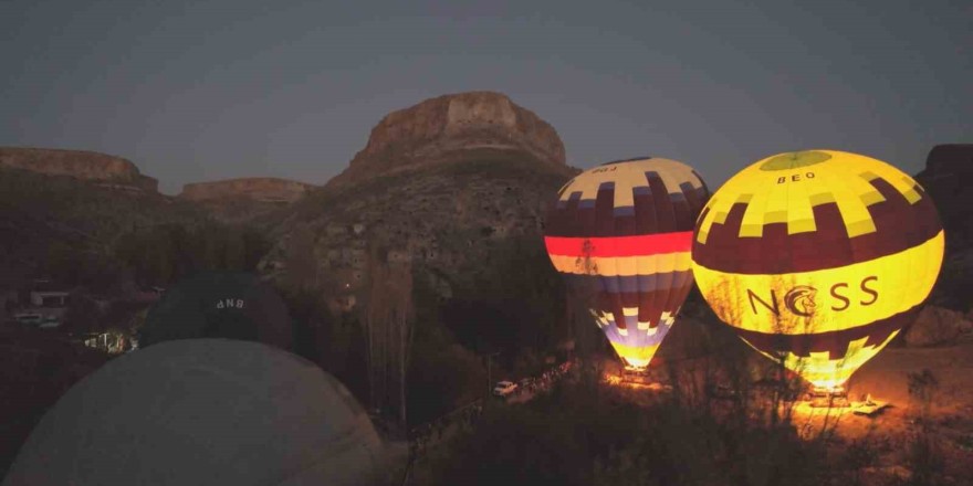 Bu mahalle nüfusunun 430 katı turist ağırladı