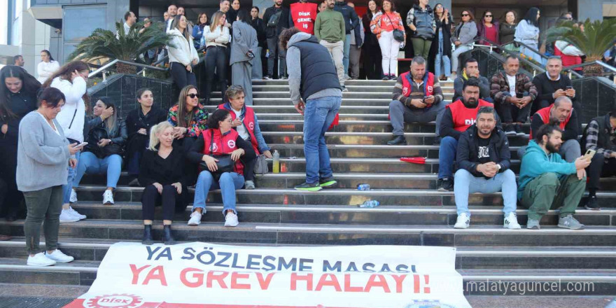 Buca Belediyesi işçileri adım adım greve gidiyor