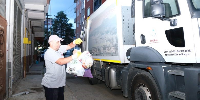 Bulancak’ta günde 50 ton çöp toplanıyor