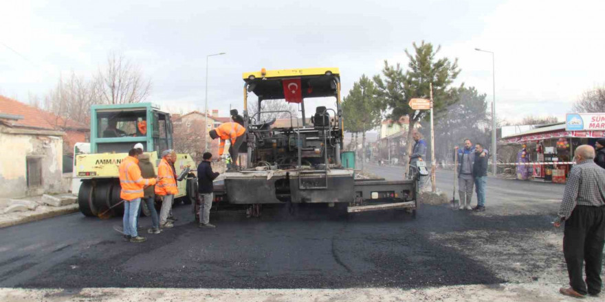 Bünyan Sümer Mahallesi’nde asfalt çalışmaları başladı.