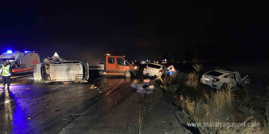 Burdur-Fethiye karayolunda zincirleme kaza: 1 ölü, 7 yaralı