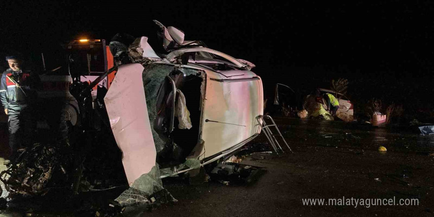 Burdur-Fethiye karayolunda zincirleme kaza: 1 ölü, 7 yaralı