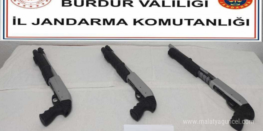 Burdur’da jandarmanın 18 günlük operasyonlarında yakalanan 5 şüpheli tutuklandı