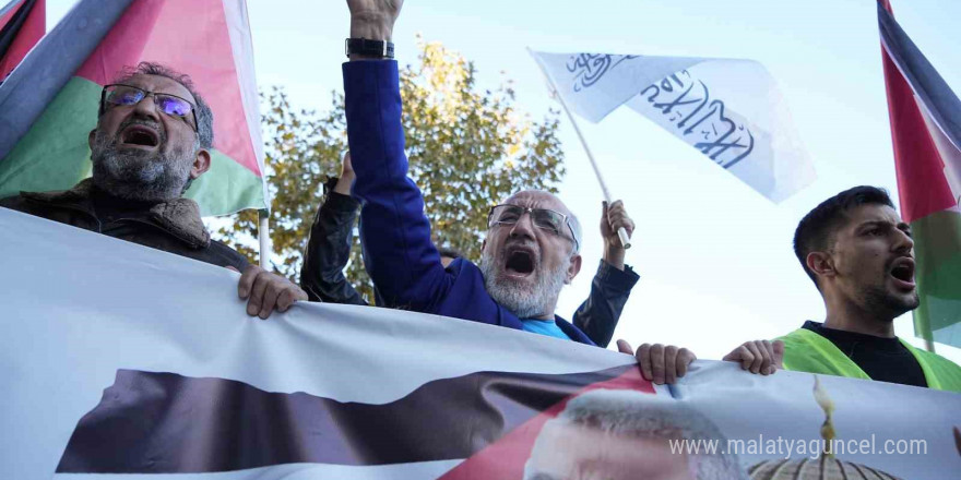 Bursa’da Yahya Sinvar için gıyabi cenaze namazı kılındı