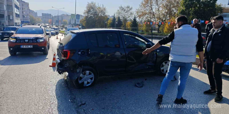 Bursa’da zincirleme kaza: 2 yaralı