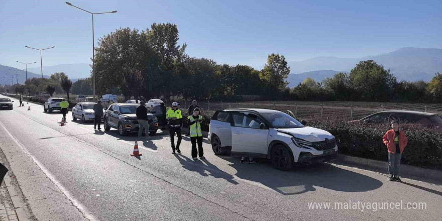 Bursa’da zincirleme kaza: 6 yaralı