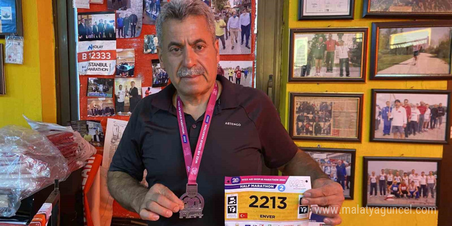 Bursalı esnaf yarı maratonda Türkiye’yi temsil etti