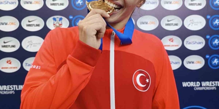 Buse Tosun Çavuşoğlu: 'İnşallah olimpiyatlarda da ülkeme altın madalya kazandırırım'