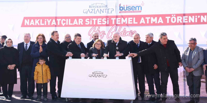 BÜSEM Nakliyatçılar Sitesi temel atma töreninde Başkan Şahin’den 900 milyonluk müjde