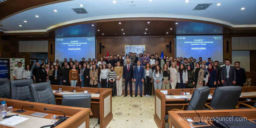 Büyükşehir Akıllı Şehir Akademisi’nde final heyecanı