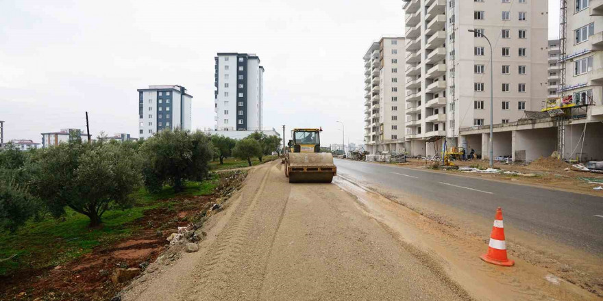 Büyükşehir belediyesi, Onikişubat’ta ulaşım ağını güçlendiriyor