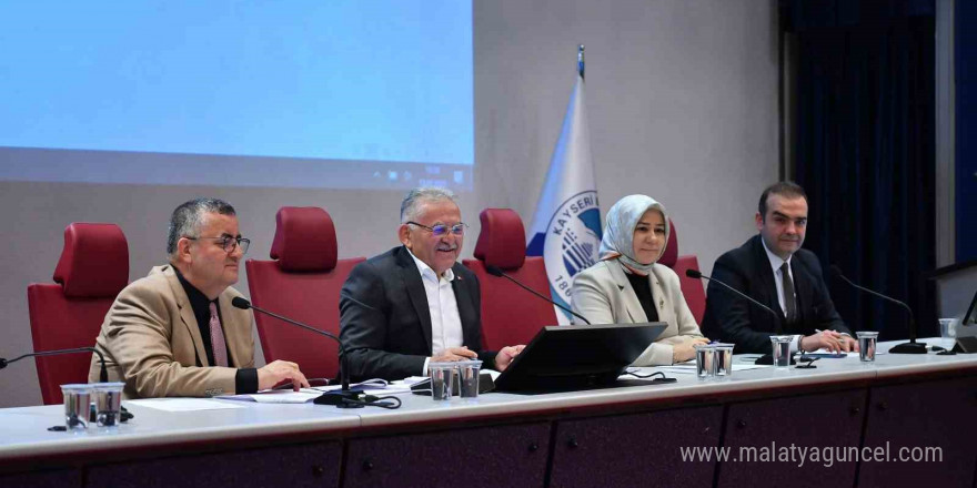 Büyükşehir, yılın ilk meclis toplantısını gerçekleştirdi