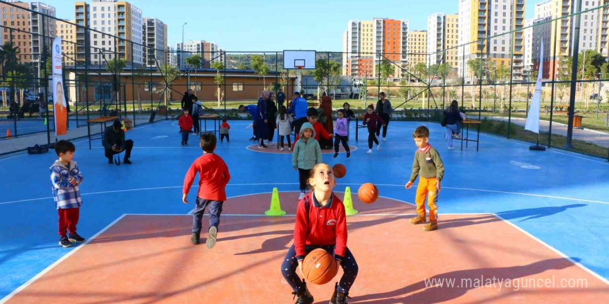 Büyükşehir’den sporu mahallelere taşıyan proje