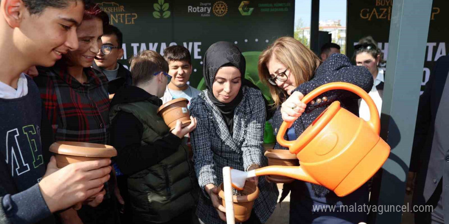 Büyükşehir’in Tohum Takas ve Doğa Dostu Tarım Etkinliği başladı