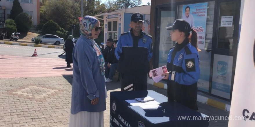 Çanakkale Emniyeti Kadına Yönelik Şiddet Gününde kadınlara KADES’i anlattı