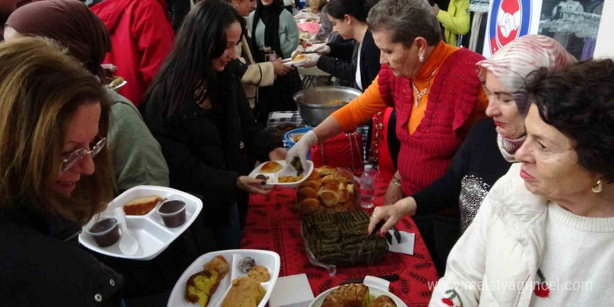 Çanakkale’de 101 anne üniversite öğrencileri için ev yemekleri hazırladı