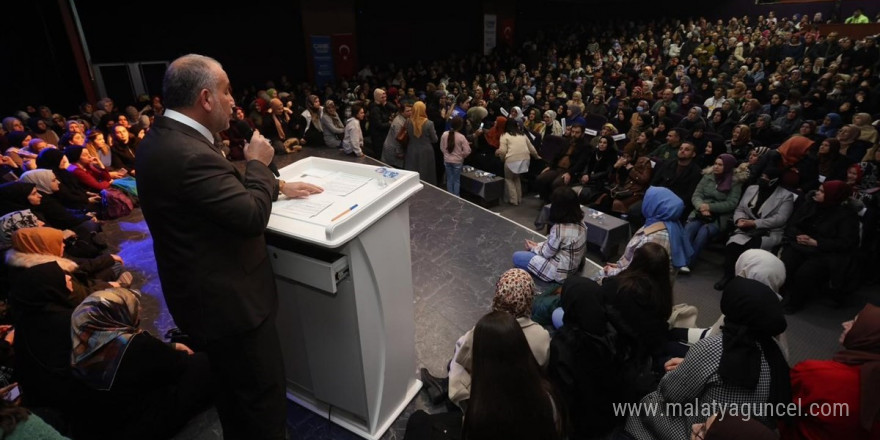 Canik’te “Kudüs Bize Ne Söyler” konferansı