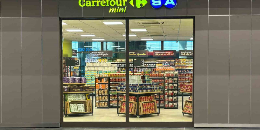 CarrefourSA yeni mağazasını Çukurova Uluslararası Havalimanı’nda açtı