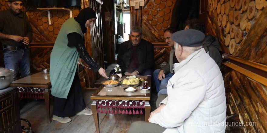 Çay isterken artık daha kibar istiyorlar