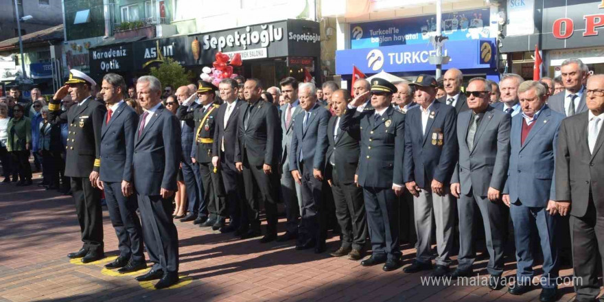 Çaycuma’da Cumhuriyet Bayramı coşkusu başladı