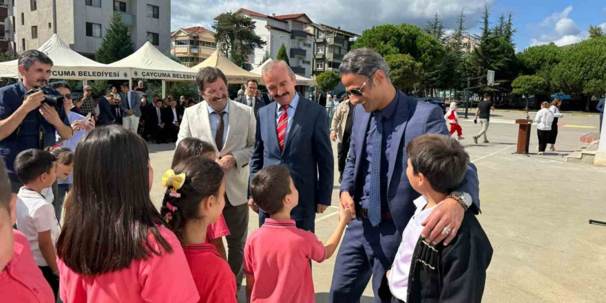 Çaycuma’da İlköğretim Haftası törenleri coşkuyla kutlandı