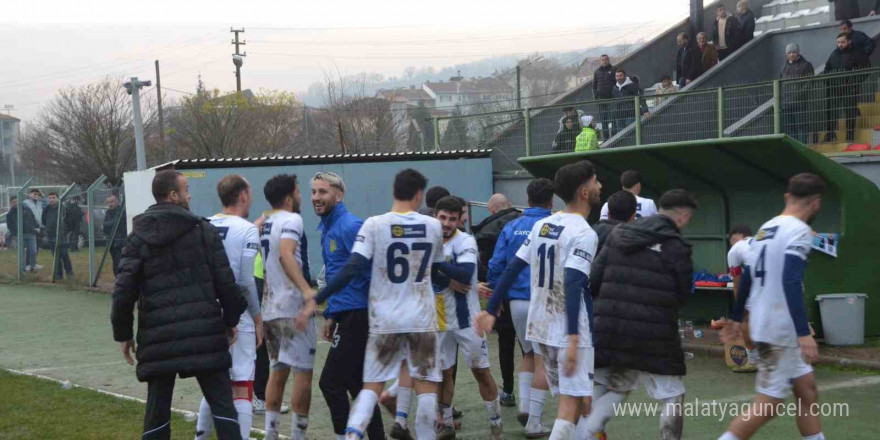 Çaycumaspor galibiyeti Asaf Ali Özkan’a hediye etti