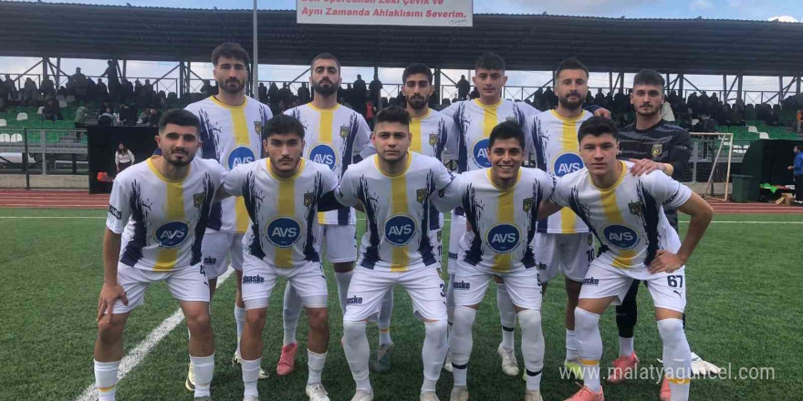 Çaycumaspor Kozlu’dan galibiyetle döndü; 2-0