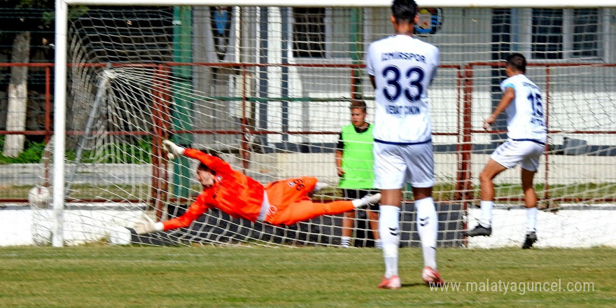 Çeşme Belediyespor lige mağlubiyetle başladı