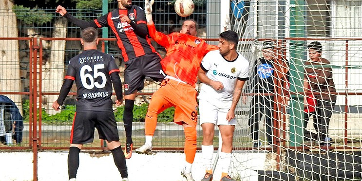 Çeşme Belediyespor sahasında 2-1 mağlup