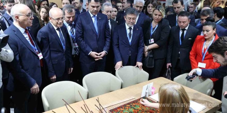 Çevre, Şehircilik ve İklim Değişikliği Bakanı Kurum: “Azerbaycanlı kardeşlerimizi yalnız bırakmamak adına da çok güçlü bir kadroyla buradayız”