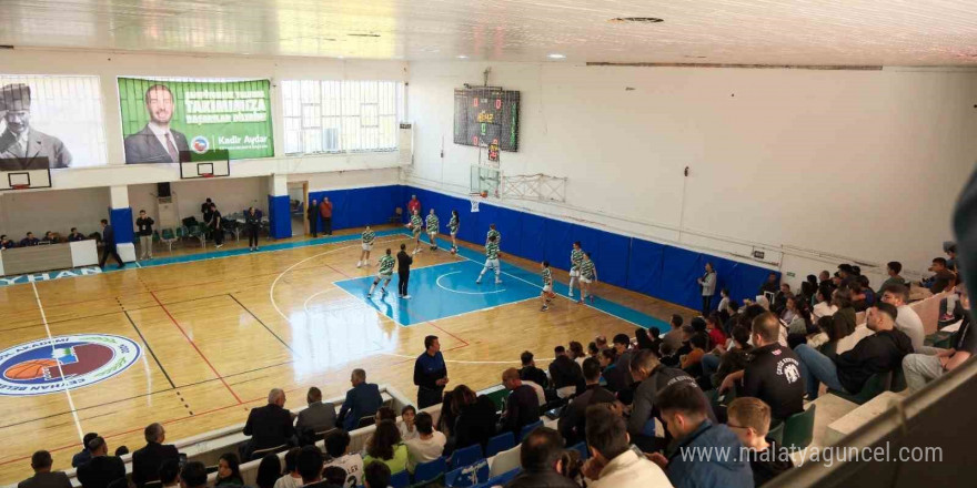 Ceyhan Belediye Basketbol Akademi, Kepez Belediyespor’u 85-39 skorla mağlup etti