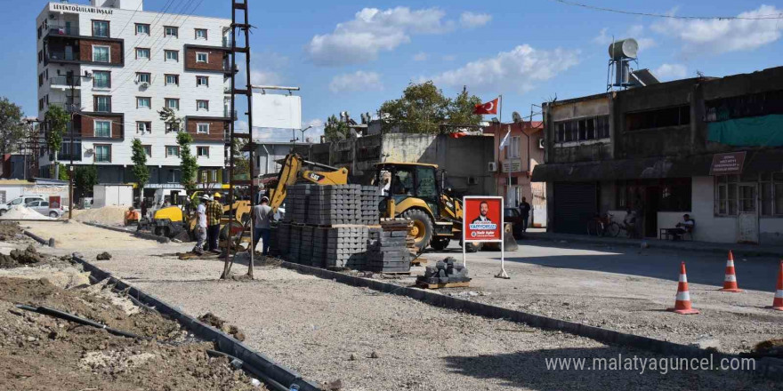 Ceyhan’ın en büyük ve en modern kent meydanı 45 gün içinde halkla buluşacak