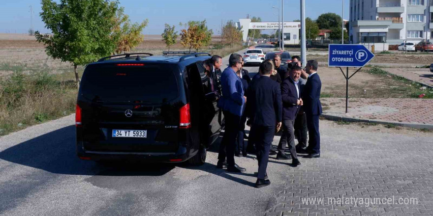 CHP Lideri Özel, Demirtaş’ı cezaevinde ziyaret ediyor