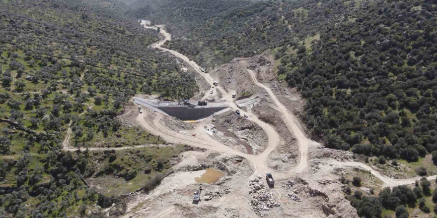 Çine’deki gölet çalışması devam ediyor