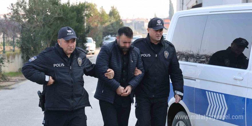 Cinsel istismar suçundan aranan hükümlü Yüreğir polisinden kaçamadı