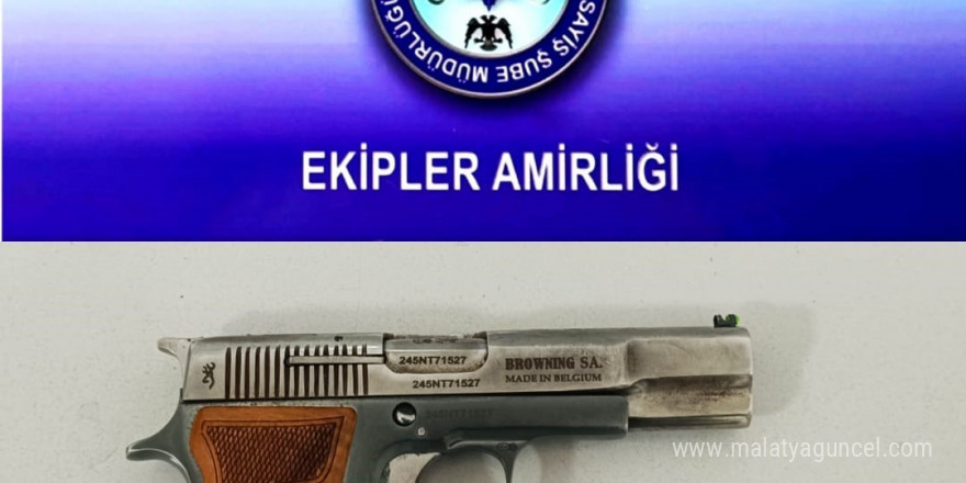 Çorum’da polis ekiplerinin şok uygulamaları sürüyor