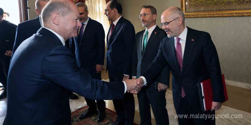 Cumhurbaşkanı Erdoğan, Almanya Başbakanı Olaf Scholz’u kabul etti