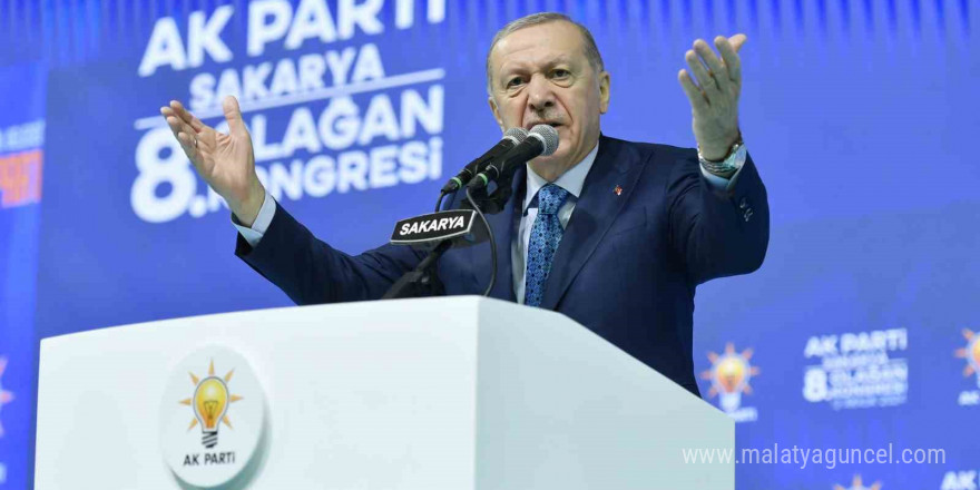 Cumhurbaşkanı Erdoğan, “Esad pılını pırtısını toplayıp bir gecede kaçmak zorunda kaldı”