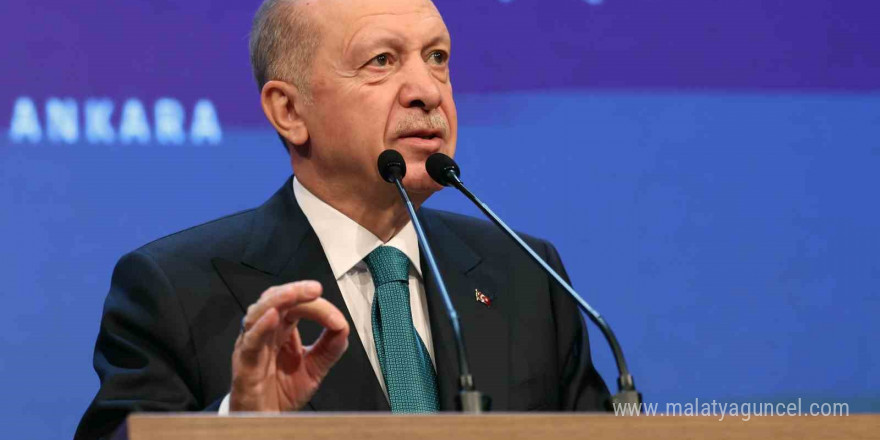 Cumhurbaşkanı Erdoğan: “Gazze’den sonra şimdi de Lübnan’a uzanan İsrail’in soykırım politikası, insanlığın siyonizmin gerçek yüzüyle tanışmasına da vesile oldu”