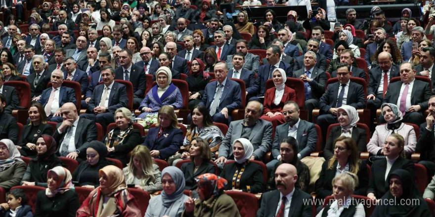 Cumhurbaşkanı Erdoğan’dan ’Aile Yılı’ müjdeleri