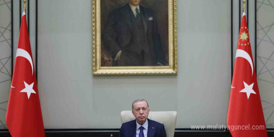 Cumhurbaşkanlığı Kabinesi, Cumhurbaşkanı Recep Tayyip Erdoğan başkanlığında Beştepe’de toplandı.