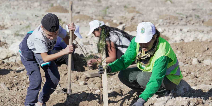 Cumhuriyet tarihinin en büyük maden rehabilitasyonu: 511 hektar doğaya kazandırılıyor