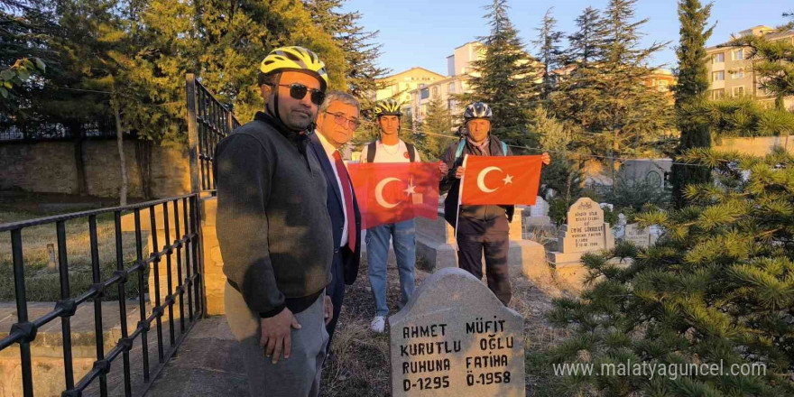 Cumhuriyet’in 101. yılında Atatürk’e mektup yazdılar