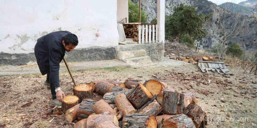 Dağ köylerindeki eli öpülesi öğretmenler