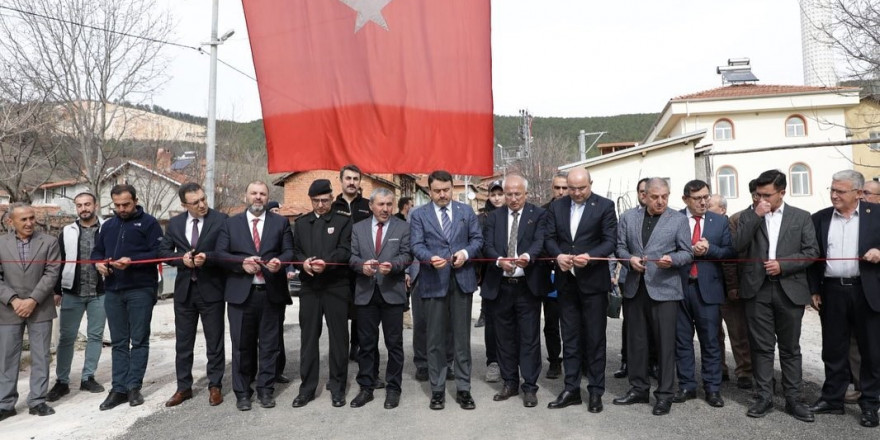 Dağdemirli-Sekbandemirli grup köy yolu hizmete açıldı