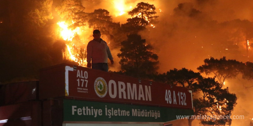 Dalaman orman yangını beşinci saatinde