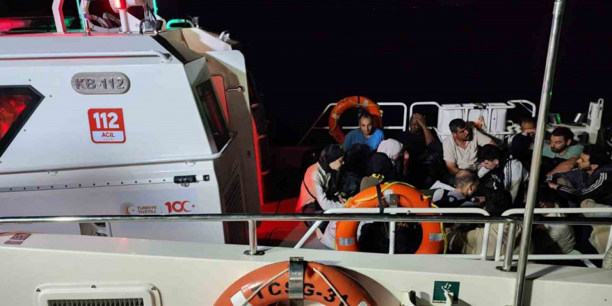 Datça’da 16 düzensiz göçmen yakalandı