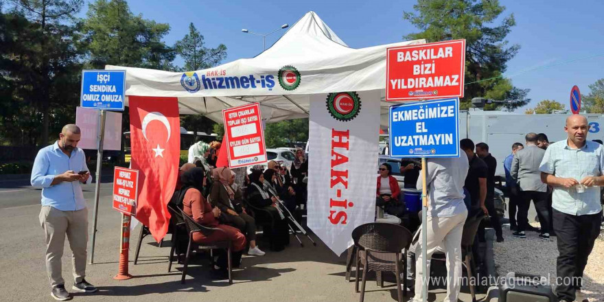 DEM Partili belediyeler tarafından işten çıkartılan işçilerin eylemine destek