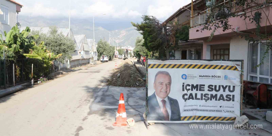 Demre Beymelek’in içme suyu hatları yenileniyor