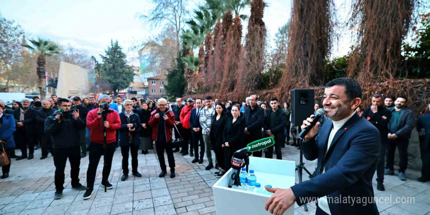 Denizli Büyükşehir Belediyesinden Yaşar Kemal sergisi